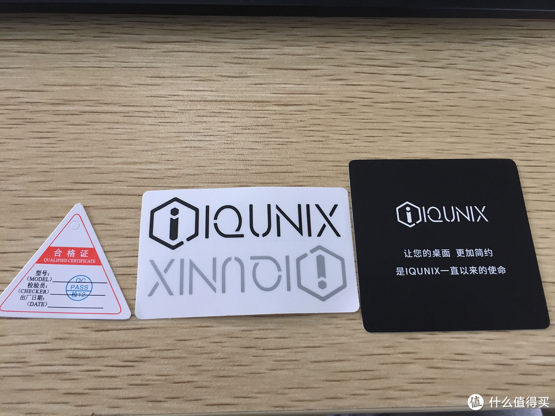 呵护颈椎不头疼，轻松收纳好办公——iQunix Spider 极简显示屏支架