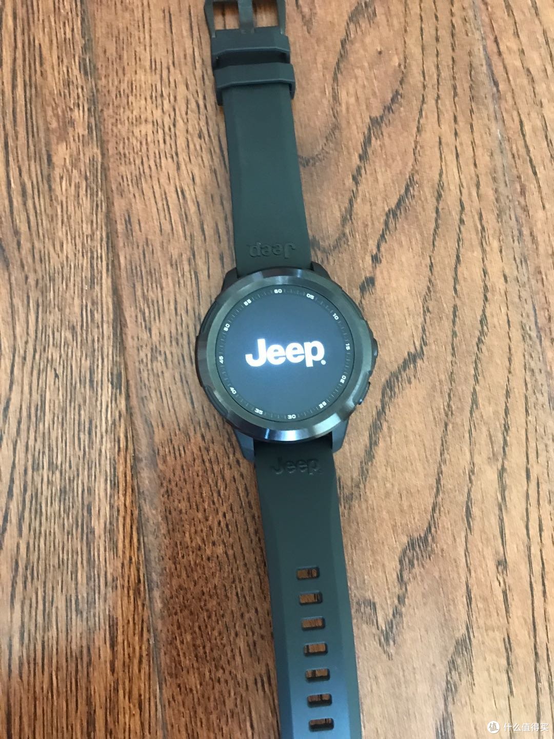 Jeep智能全境界腕表、时尚、炫酷的代言
