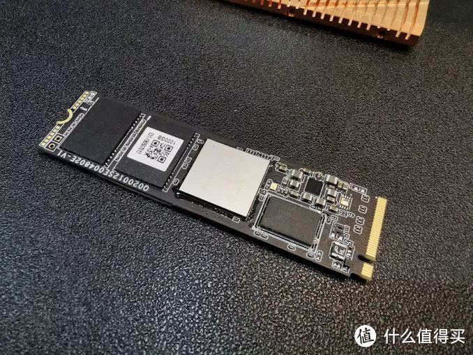 弯道超车？群联首发两款PCIe 4.0 SSD主控：PS5016-E16 & PS5019-E19