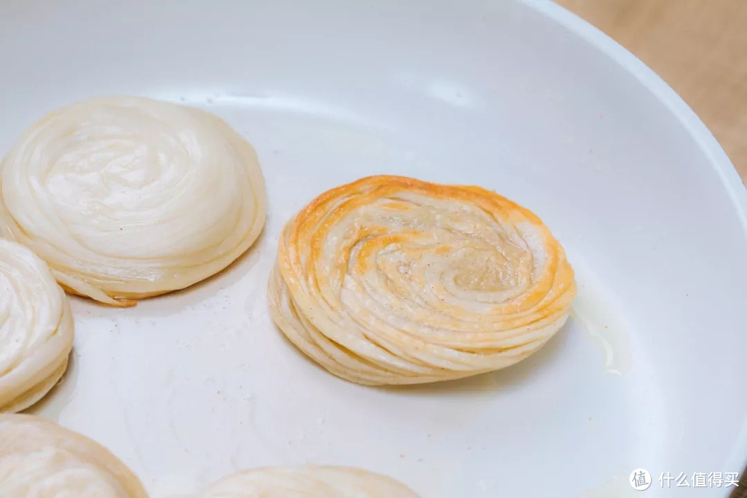 丝丝分明金黄酥脆，特色小吃盘丝饼家庭版做法来了！