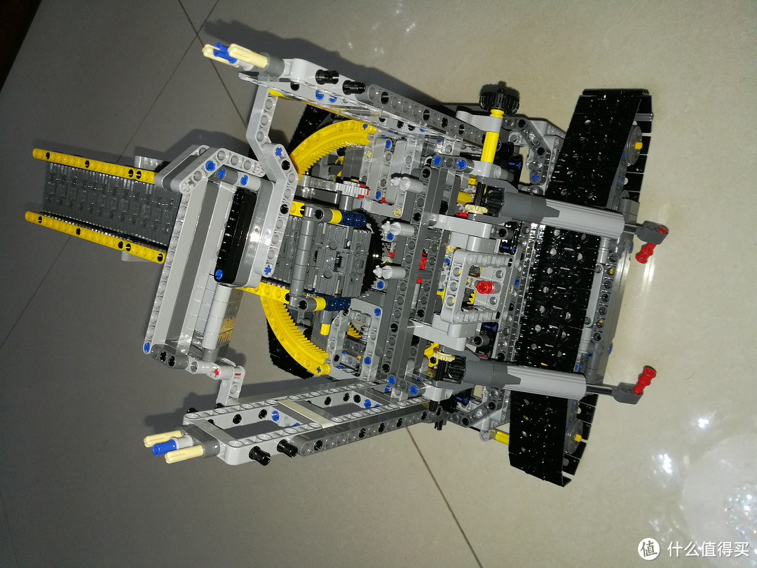 迟到的晒单：“过气”旗舰——LEGO 42055 斗轮挖掘机