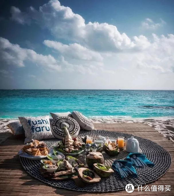 不神秘 不旅行 |超美无人拖尾沙滩，景色超棒的马尔代夫Fushifaru