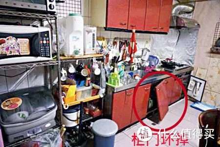 爆改5平米脏乱老厨房，整容级变身多了茶吧与大餐桌，收纳还大3倍