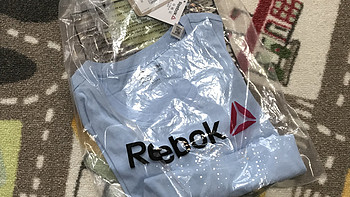 Reebok GS Motion Dot Crew女子短袖图案T恤开箱展示(logo|吊牌|领口|面料|尺码)
