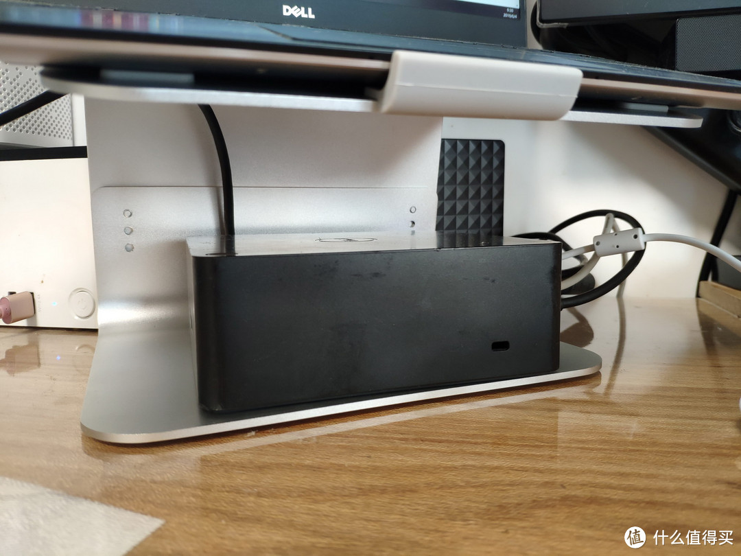 桌面持续优化——来自大妈的福利【轻众测】iQunix E-Stand笔记本支架