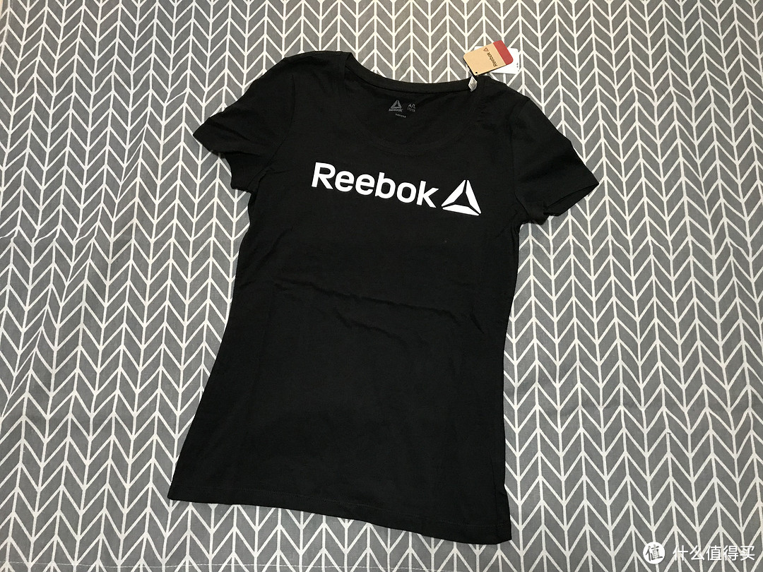 Reebok LINEAR READ SCOOP 女子训练短袖T恤