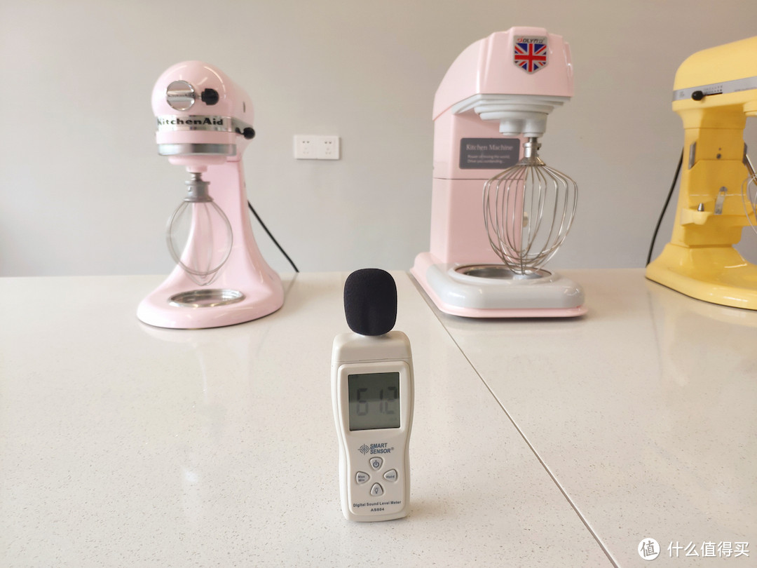 拥有两台KitchenAid之后，多项对比让我选择了国产厨师机