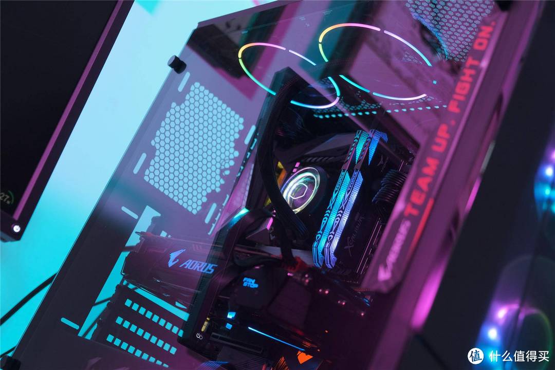 金牌装机单：为职业设计师打造的RGB主机，i9-9900K+Z390 AORUS MASTER