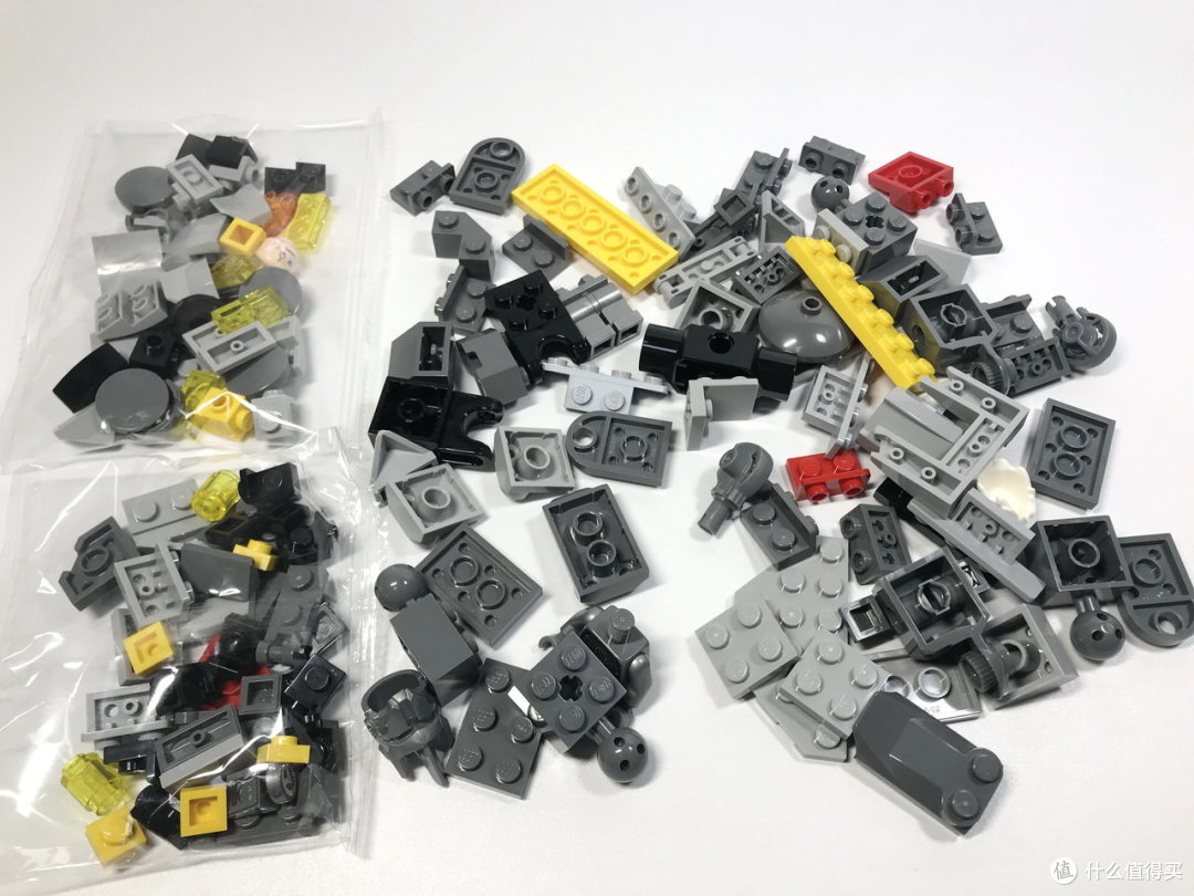 LEGO 乐高 守望先锋系列 75973 D.VA对战莱因哈特