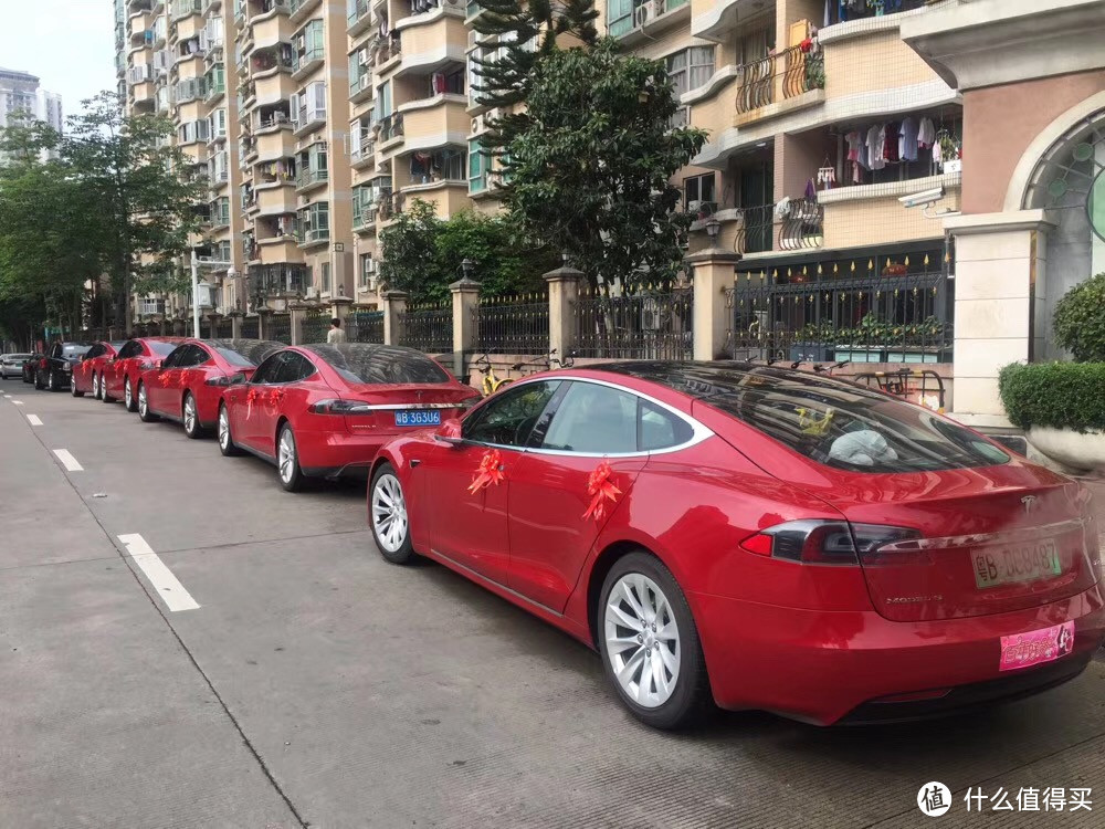 2017年送给老婆的特斯拉MODEL S 大玩具