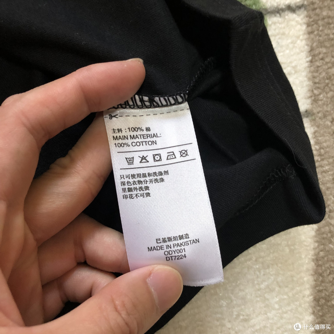 经典logo款Reebok女子短袖T恤