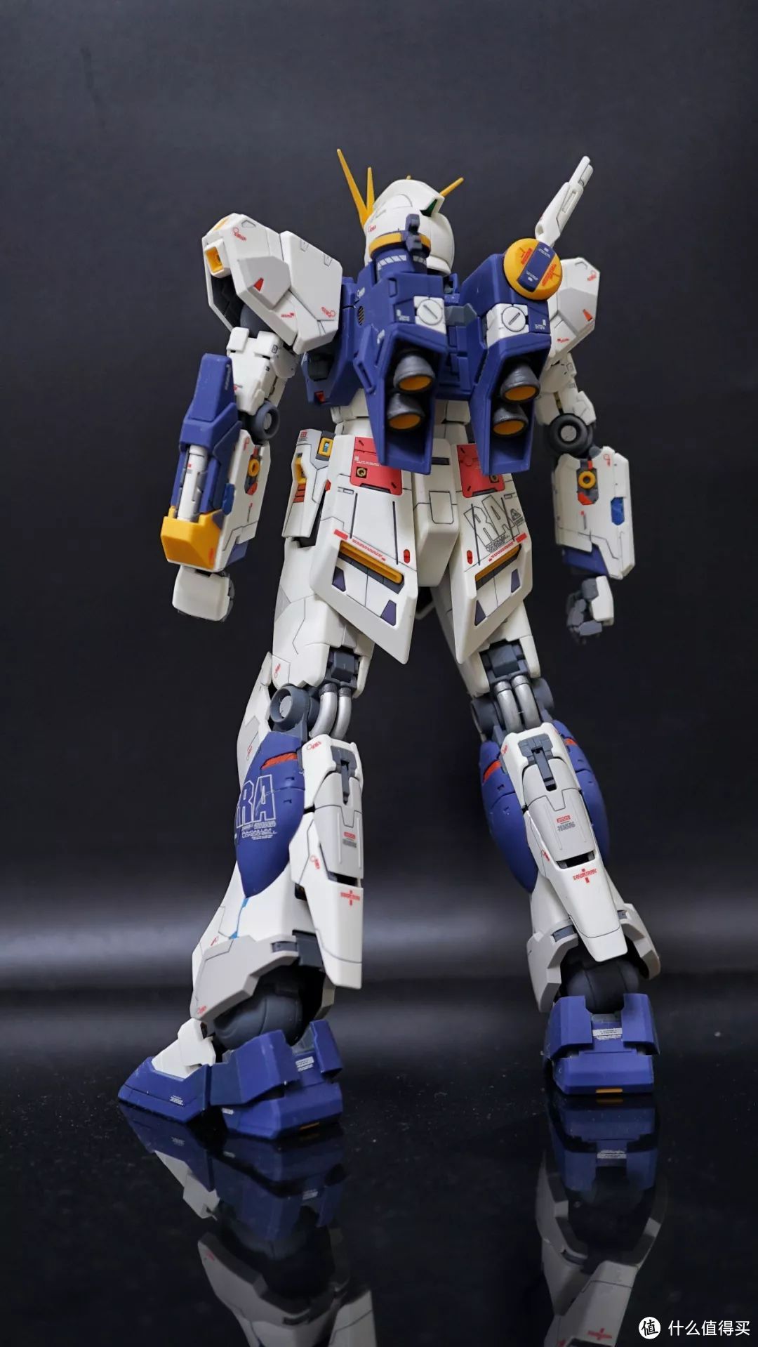 牛高达不仅仅是好看而已——RX-93 ν Gundam