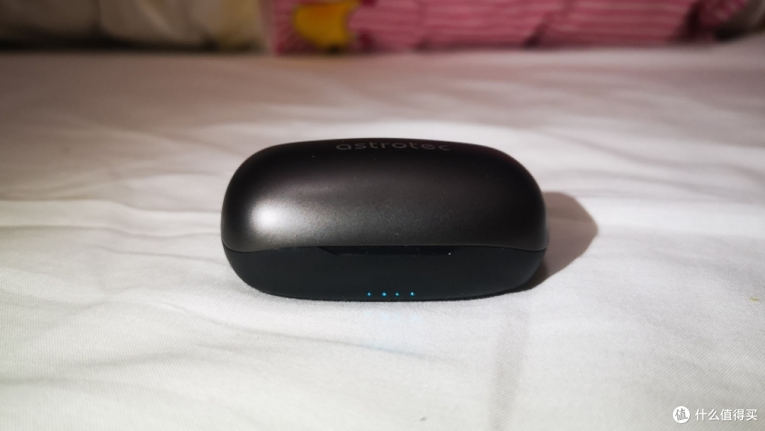 这样看起来这玩意好像很肥啊哈哈哈