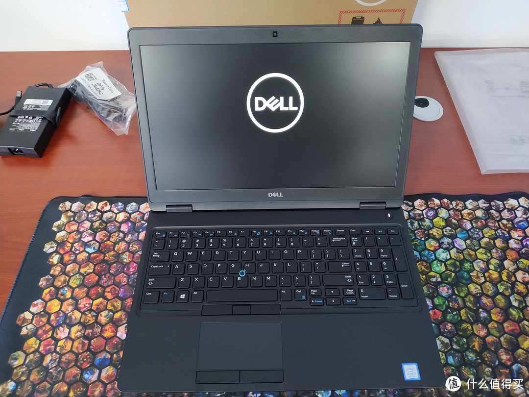 7000价位的dell precision 3530 移动工作站开箱评测