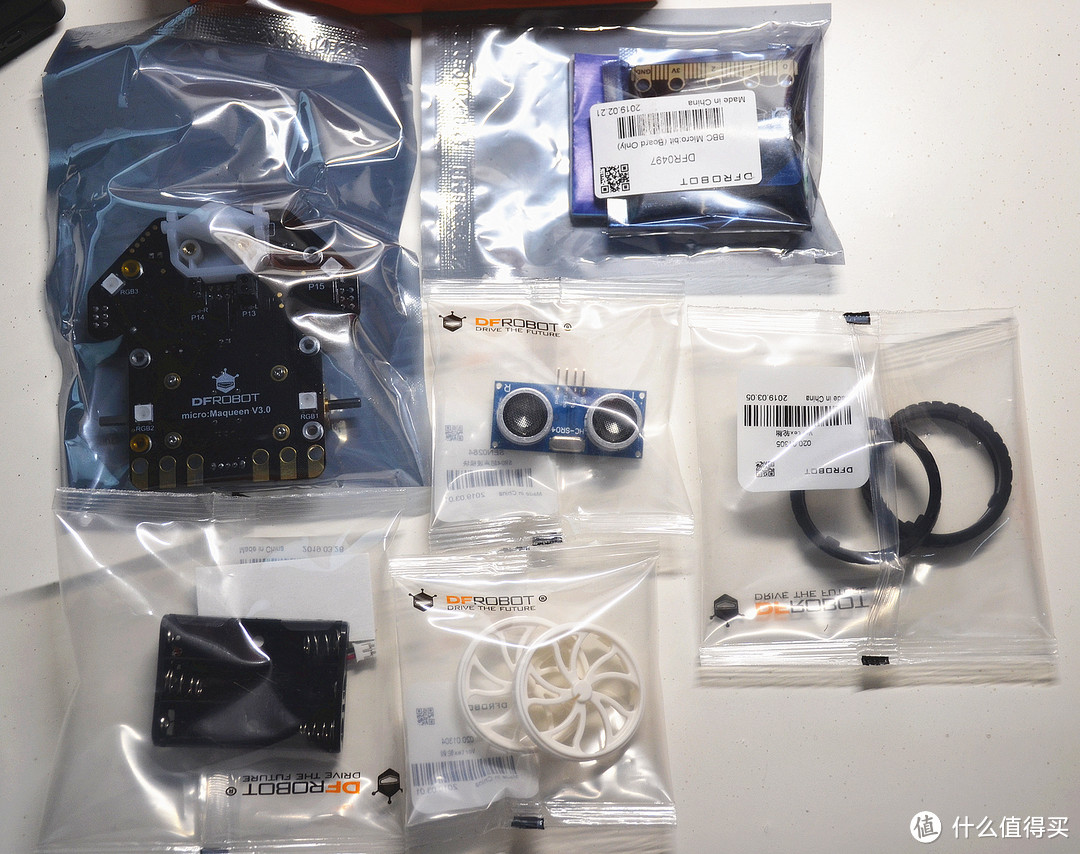 编程界的乐高积木:DFRobot 麦昆编程小车