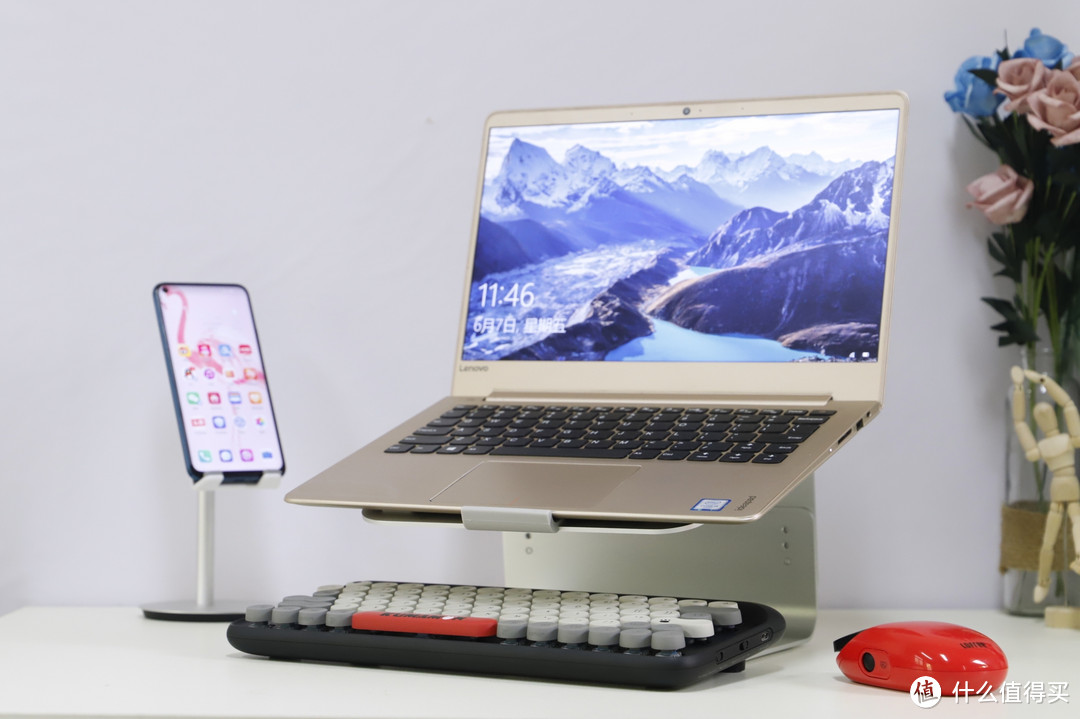 拯救颈椎、加速散热又提高桌面空间利用率的iQunix E-Stand笔记本支架轻体验