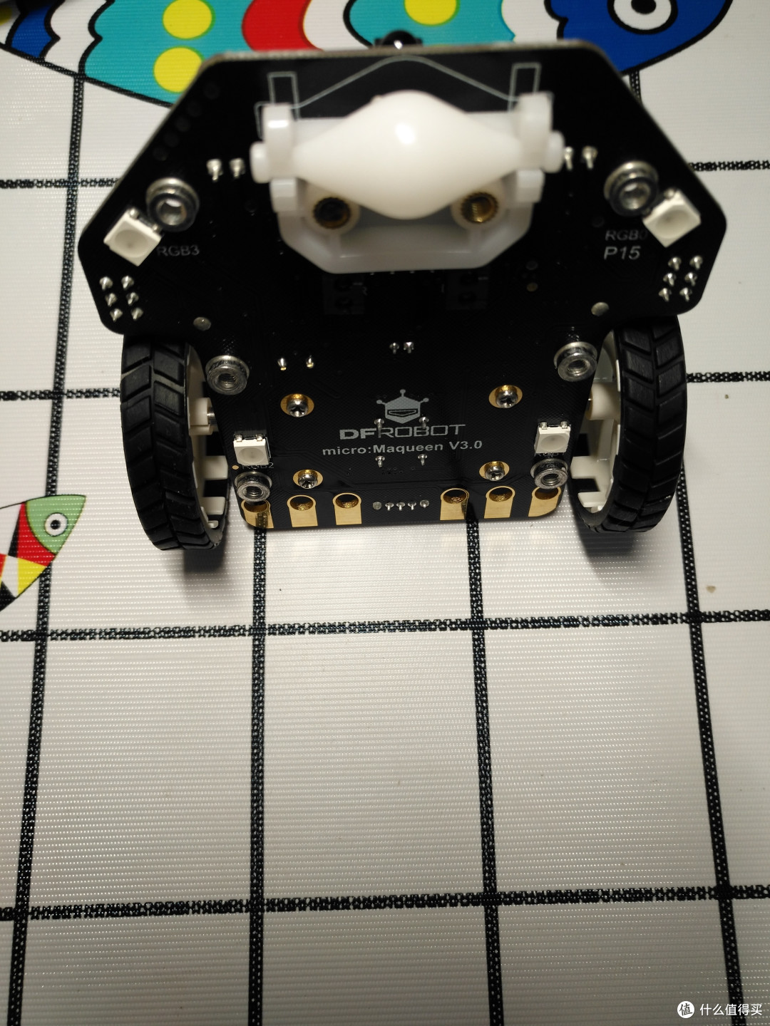 操作简单,动手动脑训练好帮手--DFRobot 麦昆编程小车