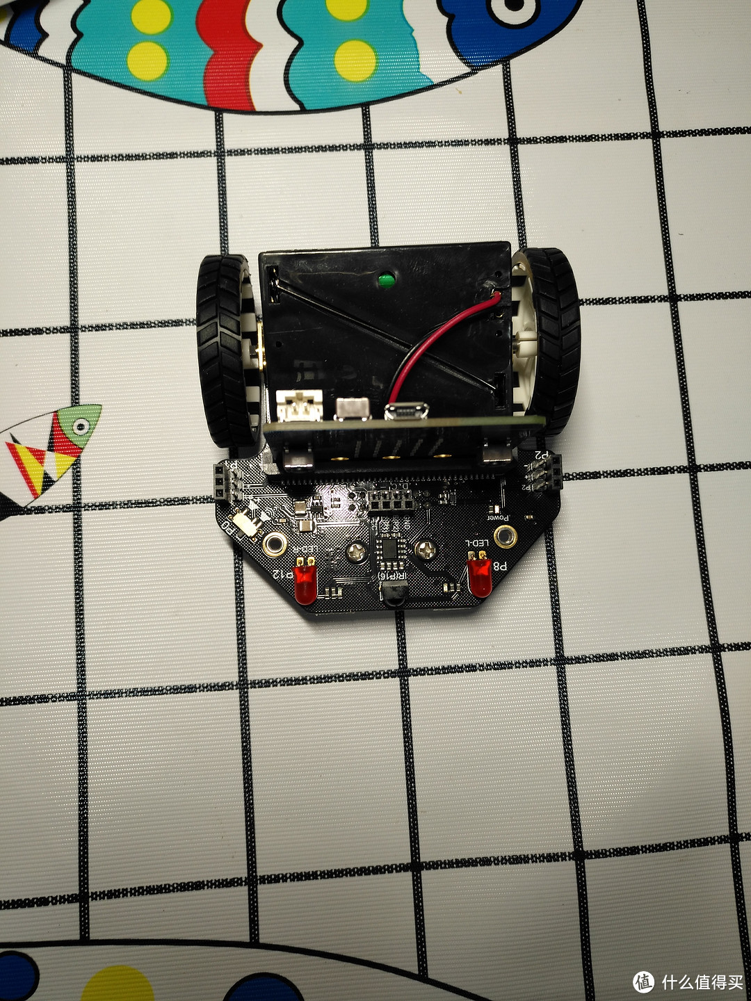 操作简单,动手动脑训练好帮手--DFRobot 麦昆编程小车