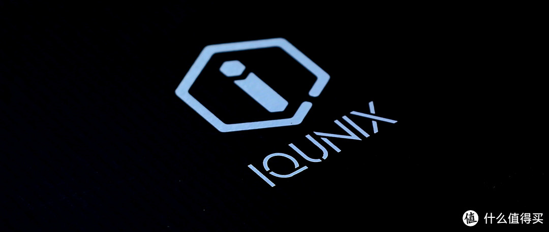 想过尝试铝厂产品吗，看完这篇再决定，iQunix Spider 显示器支架轻测