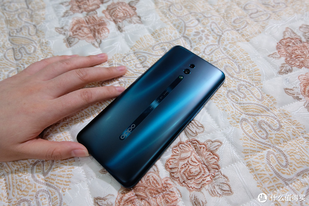 自拍很美且又全能：OPPO Reno 智能手机 体验评测