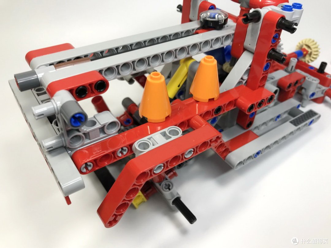 LEGO 乐高 Technic 机械组 42075 紧急救援车