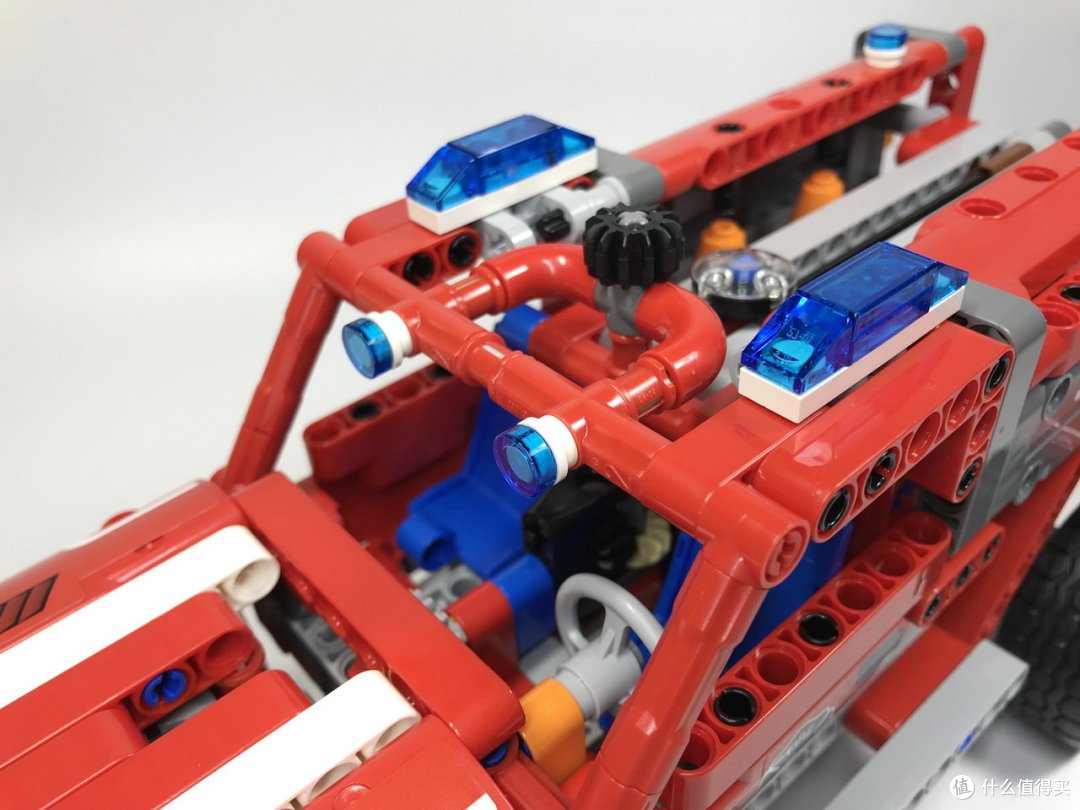 LEGO 乐高 Technic 机械组 42075 紧急救援车