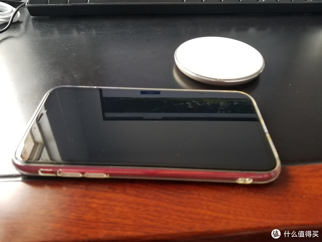 iPhone充电更方便:可能最具性价比的苹果快充—ZMI紫米无线充电器使用体验