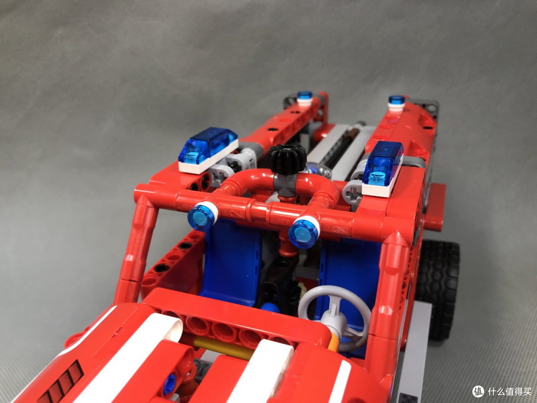 LEGO 乐高机械组 Technic 42075 紧急救援车