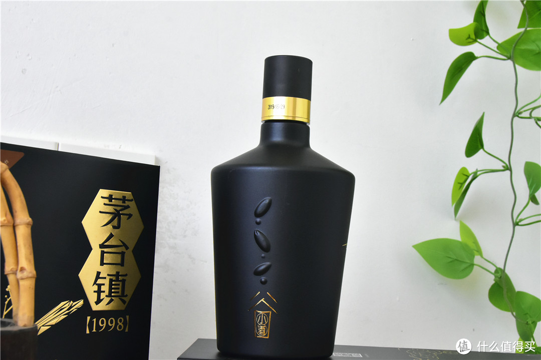 谷小酒茅台镇1998小酌：高端酱香百元可品