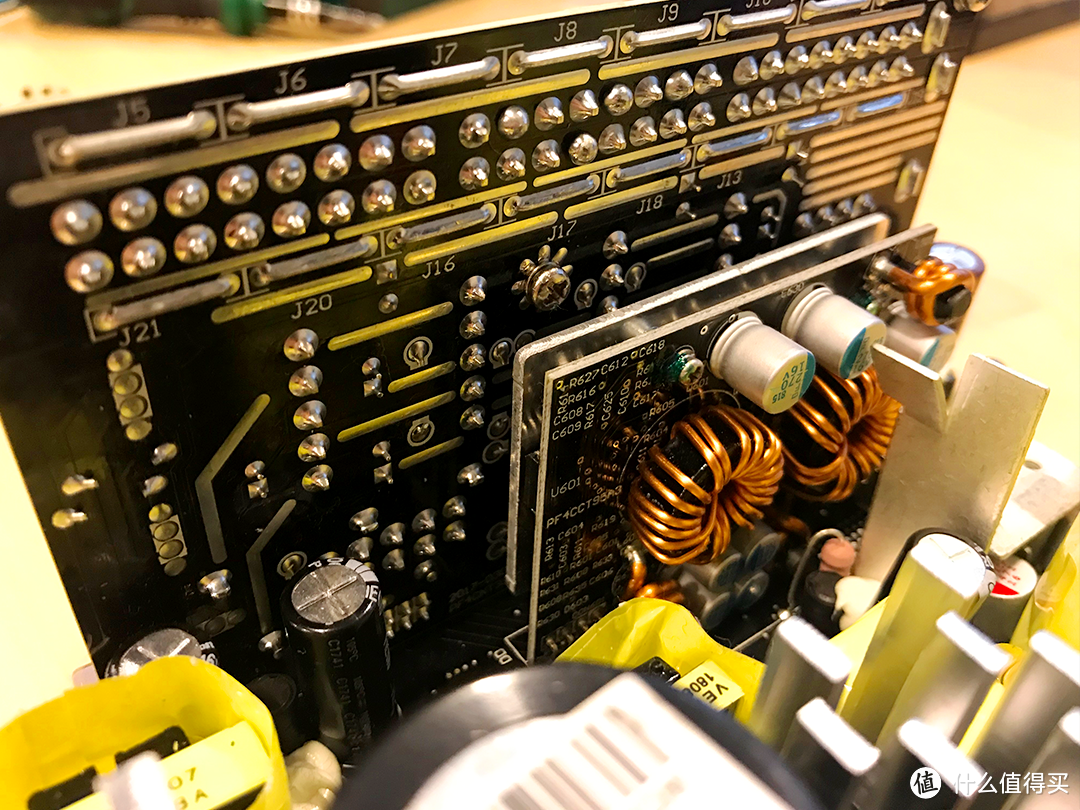 电源拆解见真章 ，安钛克HCG X850全模组金牌电源拆解