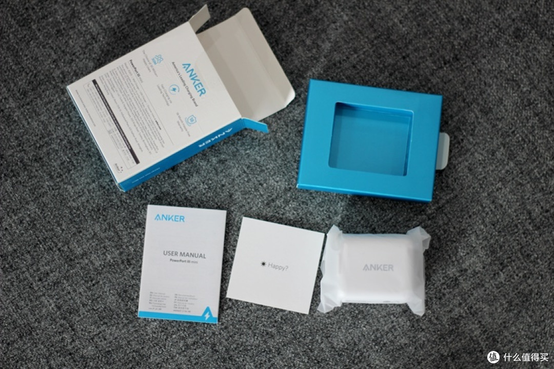 舒服了,一站式充电解决方案 — Anker 30W迷你可折叠充电器