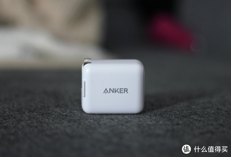 舒服了，一站式充电解决方案 — Anker 30W迷你可折叠充电器