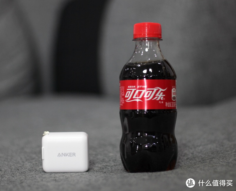 舒服了，一站式充电解决方案 — Anker 30W迷你可折叠充电器