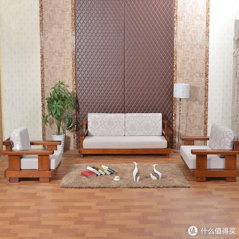 一张典雅中式沙发，尽显书香内涵