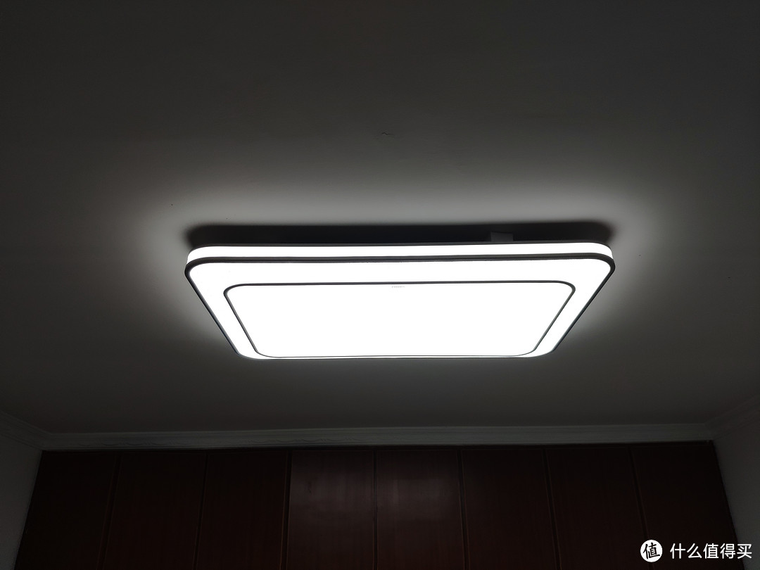 Philips Crysto Ceiling 飞利浦 悦恒系列吸顶灯 方形测评报告