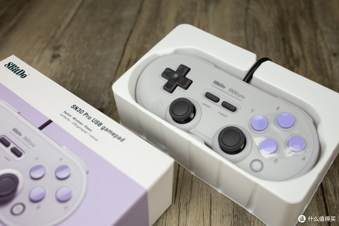 switch 电视模式的好搭档:八位堂SN30 Pro USB游戏手柄体验