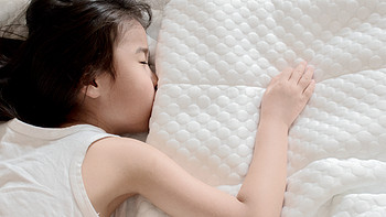舒适与健康并重的新选择-菠萝斑马空气纤维床垫 使用感受