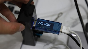 毕亚兹 USB四口HUB分线器使用总结(电压|电流|传输|温度)