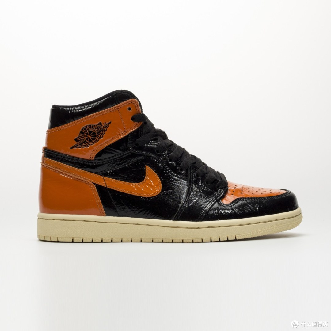 扣碎来袭:Jordan Brand 下半年将发售 AIR JORDAN 1 “Shattered Backboard” 3.0版本