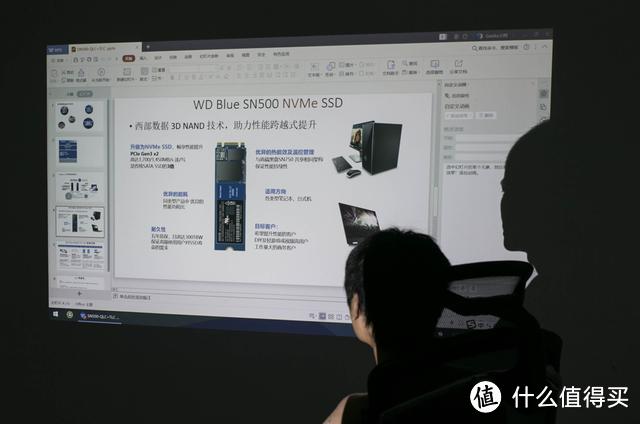 明基E580商务投影新功能“无线”制实测，看看效果值不值？