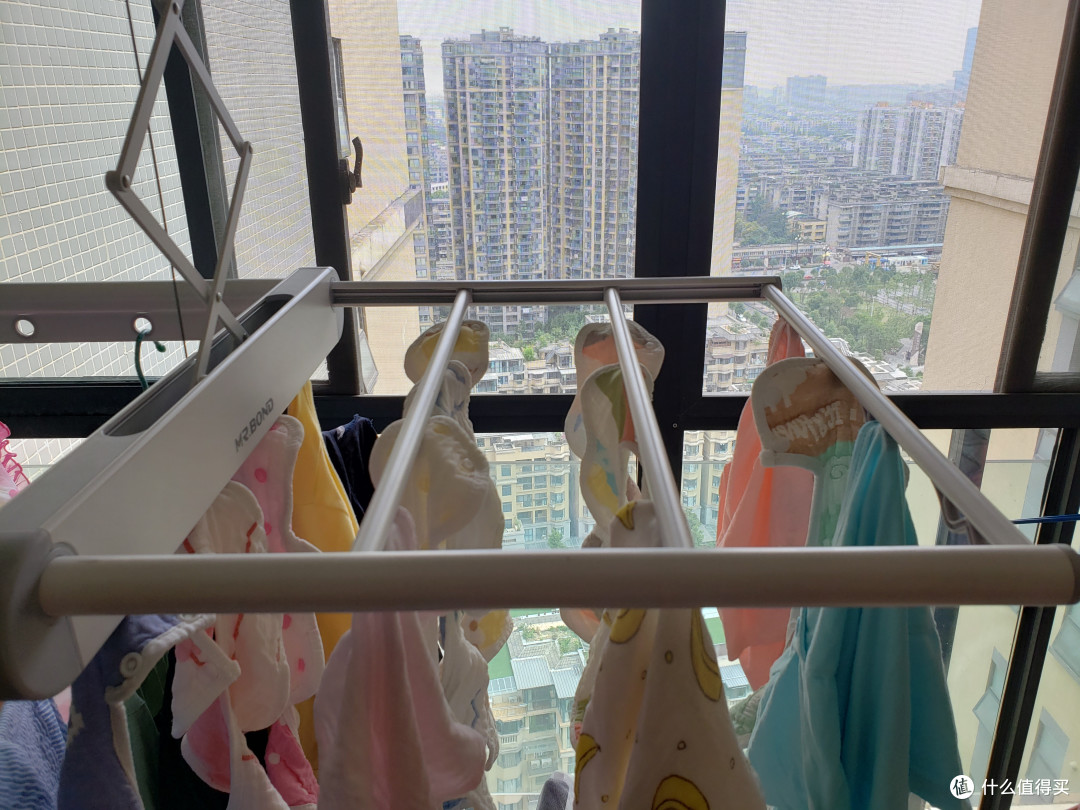 新老全自动晾衣架对比——邦先生Mr.Bond全自动升降智能晾衣机M50