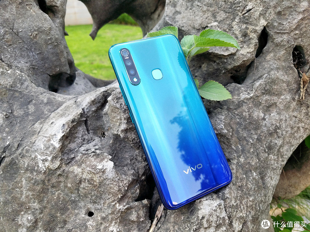 当vivo玩起了性价比，vivo Z5x 智能手机真香警告