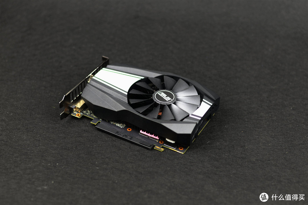 小巧玲珑 暗藏玄机——华硕Phoenix GTX1660Ti OC版显卡 图赏简评