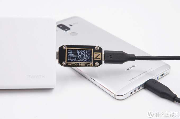 内置旗舰手机电芯?!华为40W SCP PD快充移动电源评测