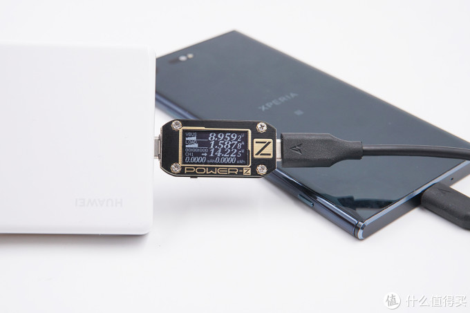 内置旗舰手机电芯?!华为40W SCP PD快充移动电源评测