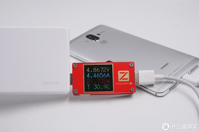 内置旗舰手机电芯?!华为40W SCP PD快充移动电源评测