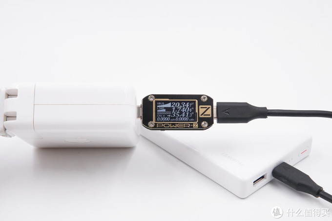 内置旗舰手机电芯?!华为40W SCP PD快充移动电源评测