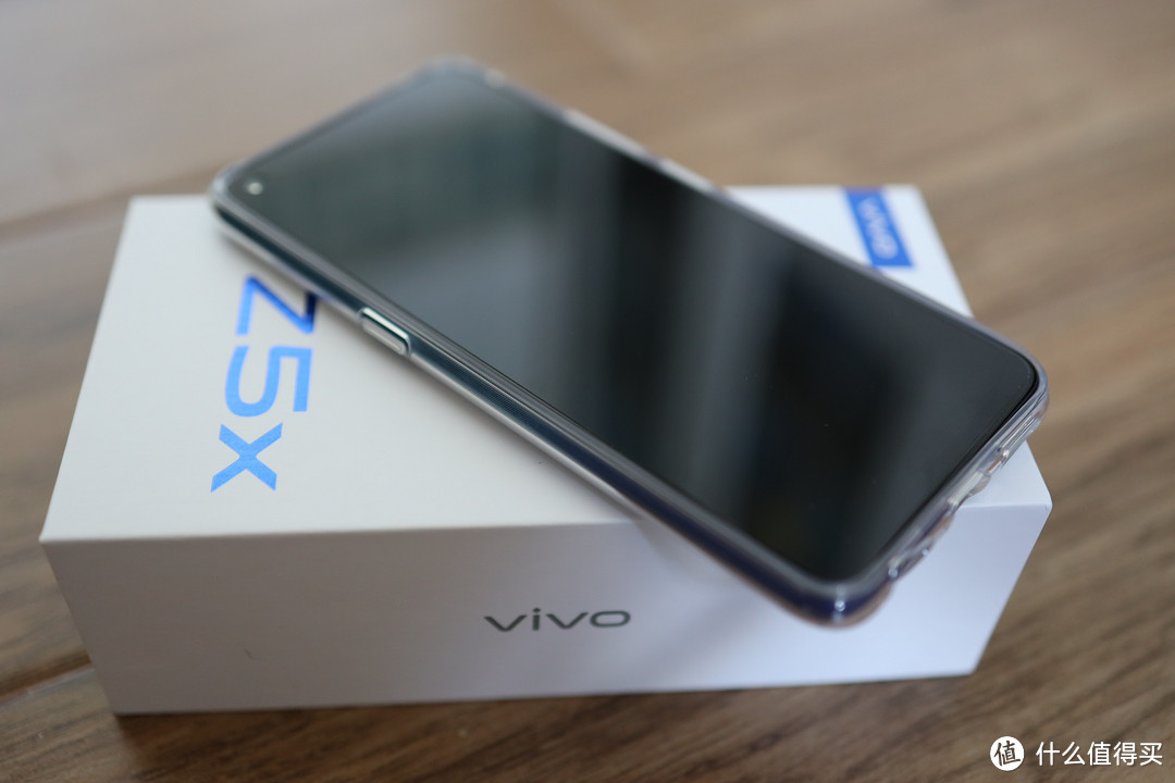 高颜值性价比之选——vivo Z5x 智能手机评测