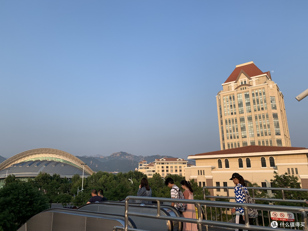 雷军亲自送小米9,到底是一种怎样的体验