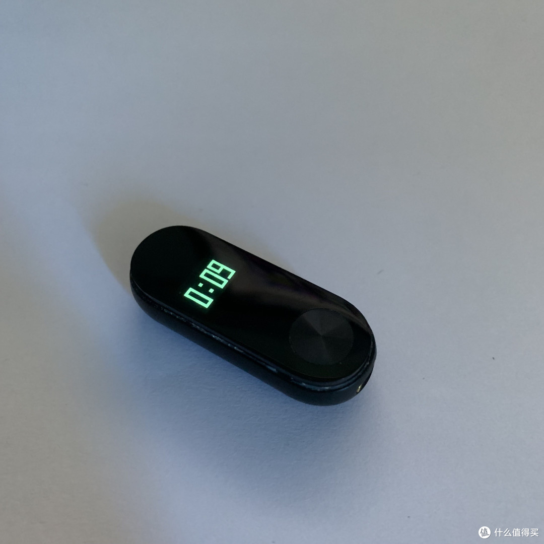 常规换代:小米手环4 普通版 简评前代对比